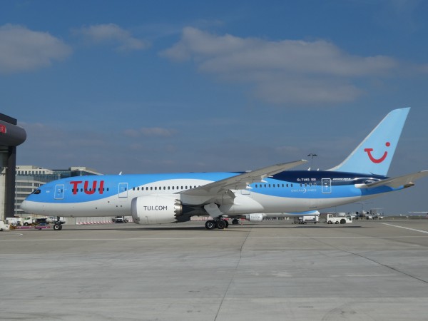 TUIfly UK Boeing 787-8 G-TUIG