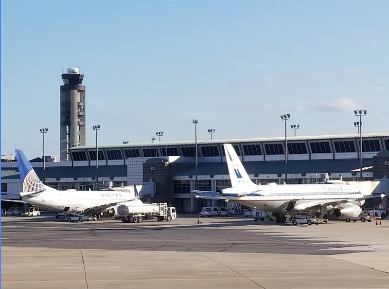 international airport louis