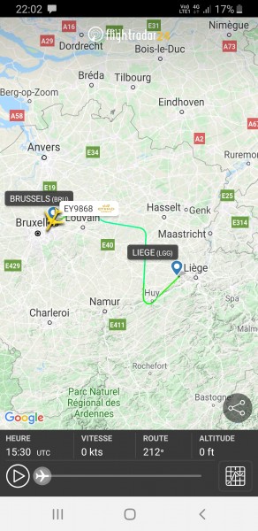 Screenshot_20191123-220228_Flightradar24.jpg