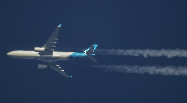 AIR TRANSAT AIRBUS A330 C-GTSO ROUTING PARIS CDG--MONTREAL YUL AS TS111    35,000FT.