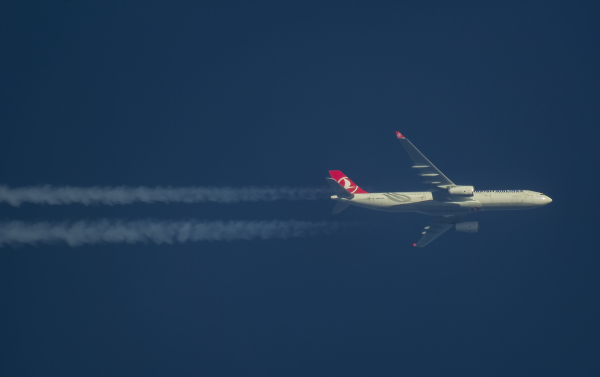 TURKISK AIRLINES AIRBUS A330  TC-JNP ROUTING BOSTON--ISTANBUL AS TK82   37,000FT.