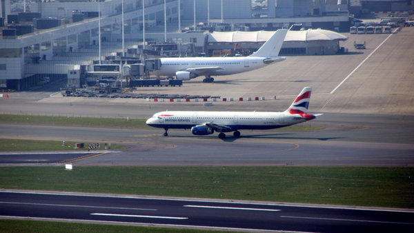 British Airways A321 G-EUXL