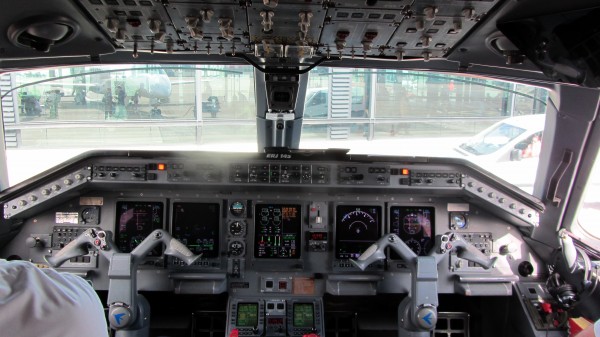 Cockpit view of the ERJ145