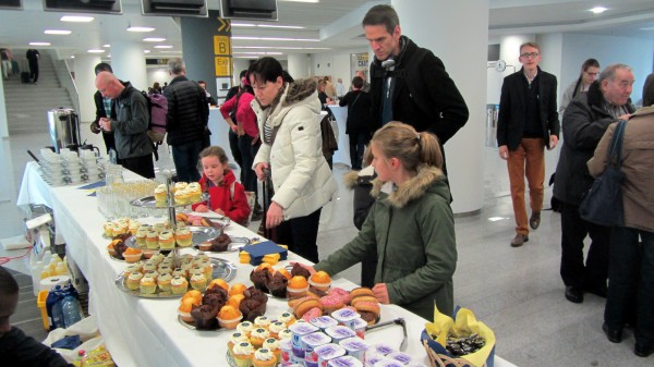 Passengers enjoying breakfast