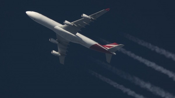 Air Mauritius A343 (3B-NBI) flying at 38,000 ft from MRU to CDG