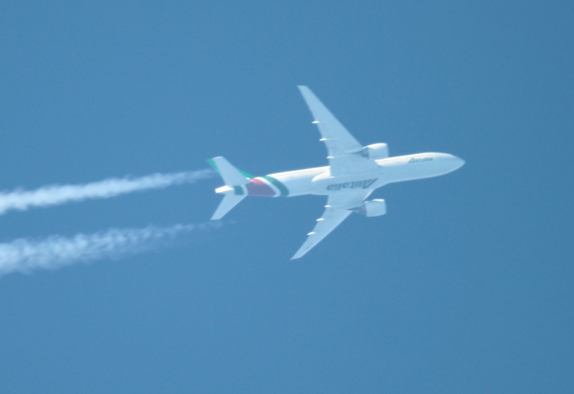 B772 Alitalia EI-DBK AZA677 MEX - FCO 39,000 ft.JPG