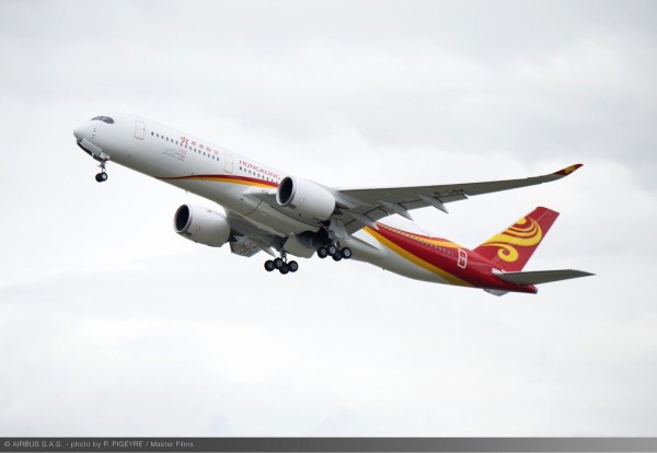 Hong Kong Airlines Airbus A350.jpg