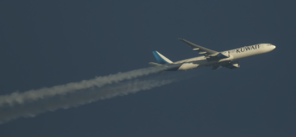KUWAIT BOEING 777 9K-AOF ROUTING JFK-KWI AS KAC118.      35,000FT.