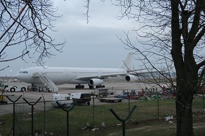 Air Belgium Airbus A340-300 OO-ABB 3.jpg