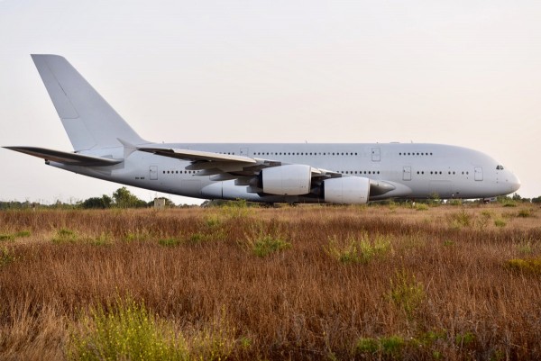 HiFly Airbus A380 2.jpg