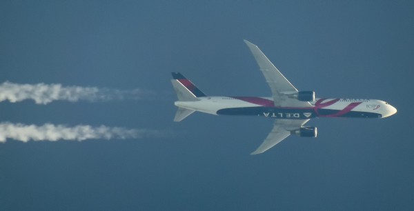 DELTA AIRLINES BOEING 767 N845MH HEADING EAST AS DL60--ATL-DUS--35,000FT.  (BCRF LIVERY)