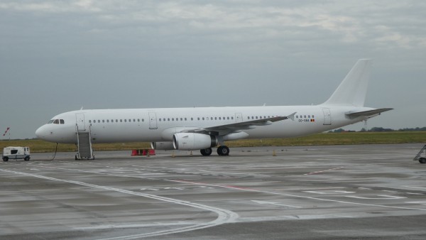 VLM Airlines Brussels, Airbus A321 reg. OO-SBA