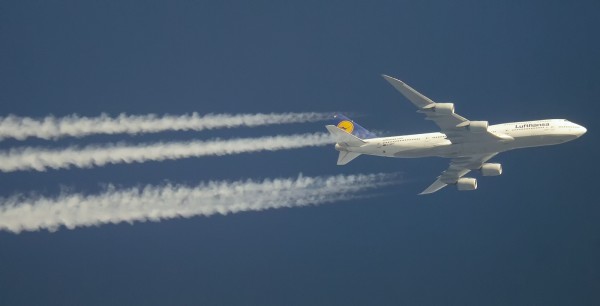 LUFTHANSA BOEING 747 D-ABYF ROUTING EAST AS LH405  JFK-FRANKFURT   37,000FT.