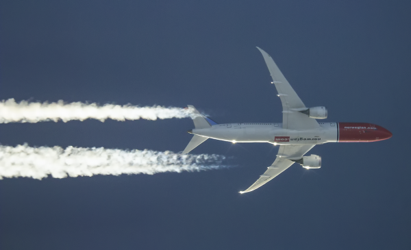 NORWEGIAN BOEING 787 LN-LNO ROUTING CDG PARIS-FLL FORT LAUDERDALE AS DY7033 36,000FT,