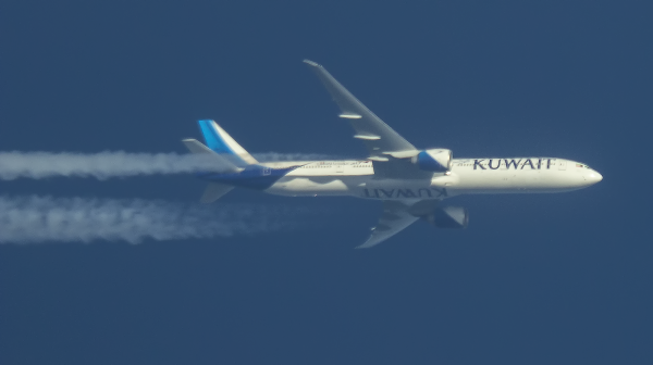 KUWAIT AIRWAYS BOEING 777 9K-AOJ ROUTING JFK-KUWAIT CITY AS KAC118 35,000FT.