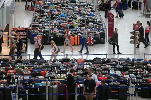 DUS Luggage Hall.jpg