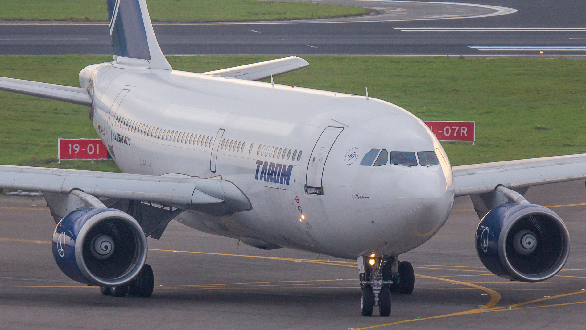 State aid: European Commission approves €19.3 million Romanian loan guarantee to compensate TAROM for damage suffered due to the coronavirus outbreak
