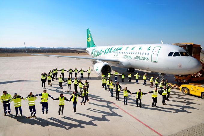 Spring Airlines receives its 50th Airbus A320