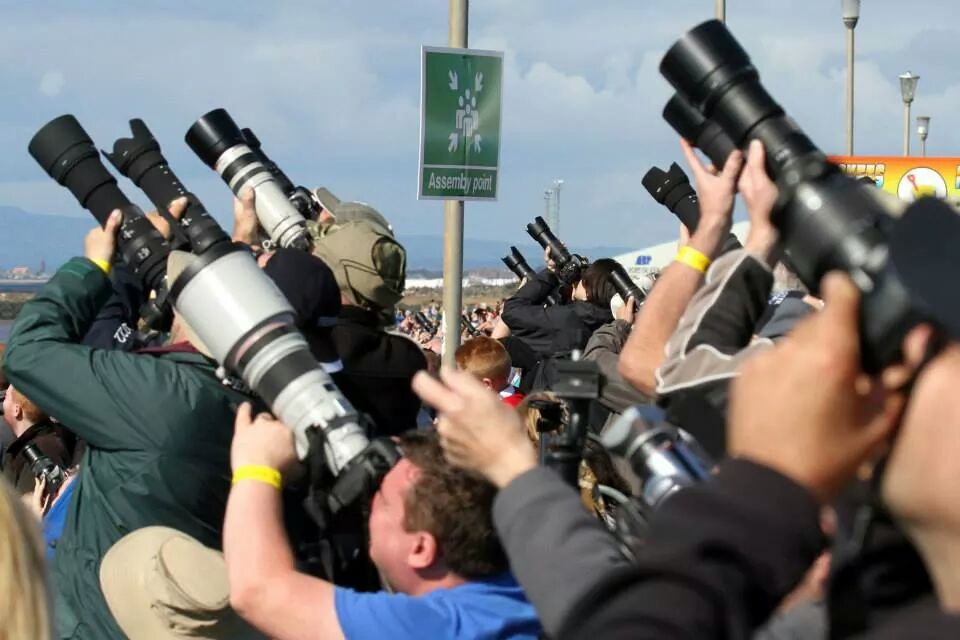 The visitor list at the 52nd International Paris Air Show (Le Bourget)