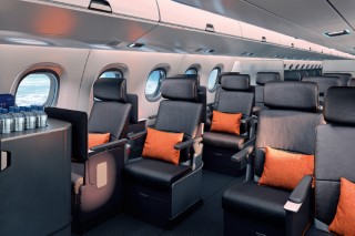 Embraer E-Jets E2 cabin interior wins the Crystal Cabin Award