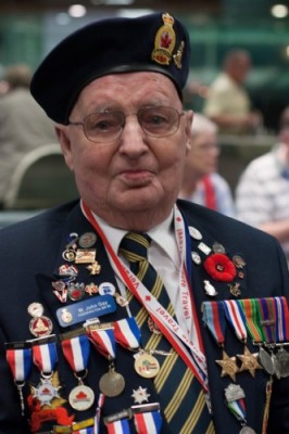 KLM welcomes Canadian veterans on board