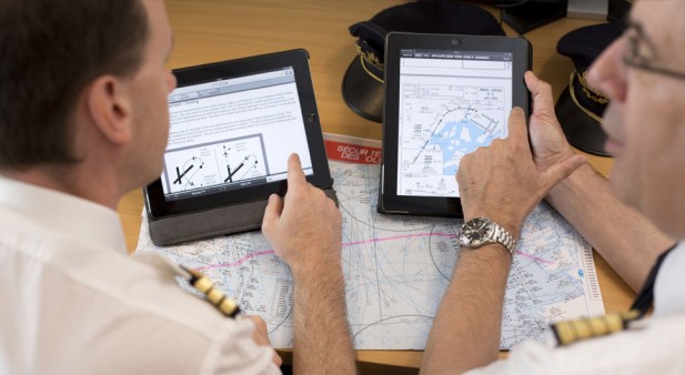 Air France and Thales develop a new Electronic Flight Bag application suite