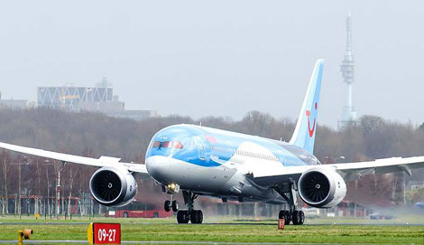 Arkefly moves Antilles flights from Eindhoven Airport to Schiphol