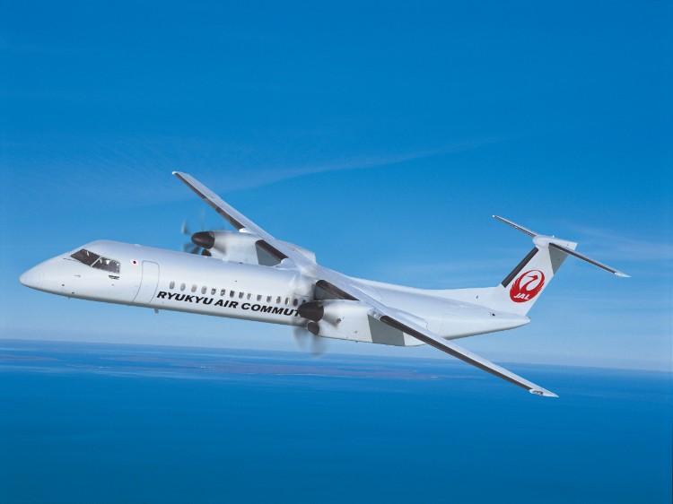 Japan’s Ryukyu Air Commuter unveiled as launch customer for Bombardier Q400 Cargo-Combi variant; purchased five of the type