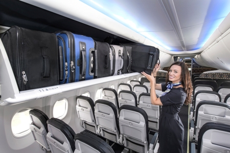 Alaska Airlines increases overhead storage nearly 50 percent with first 737 featuring new Boeing space bins
