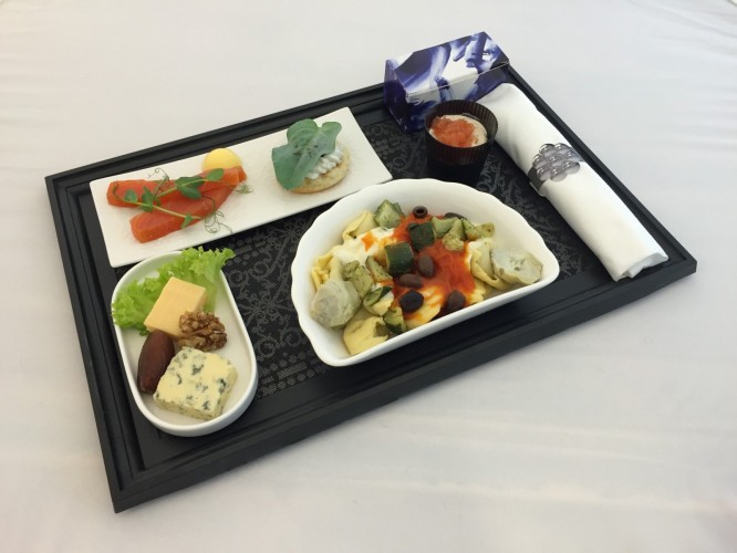 KLM launches ‘Grand Café’ onboard catering concept on European flights