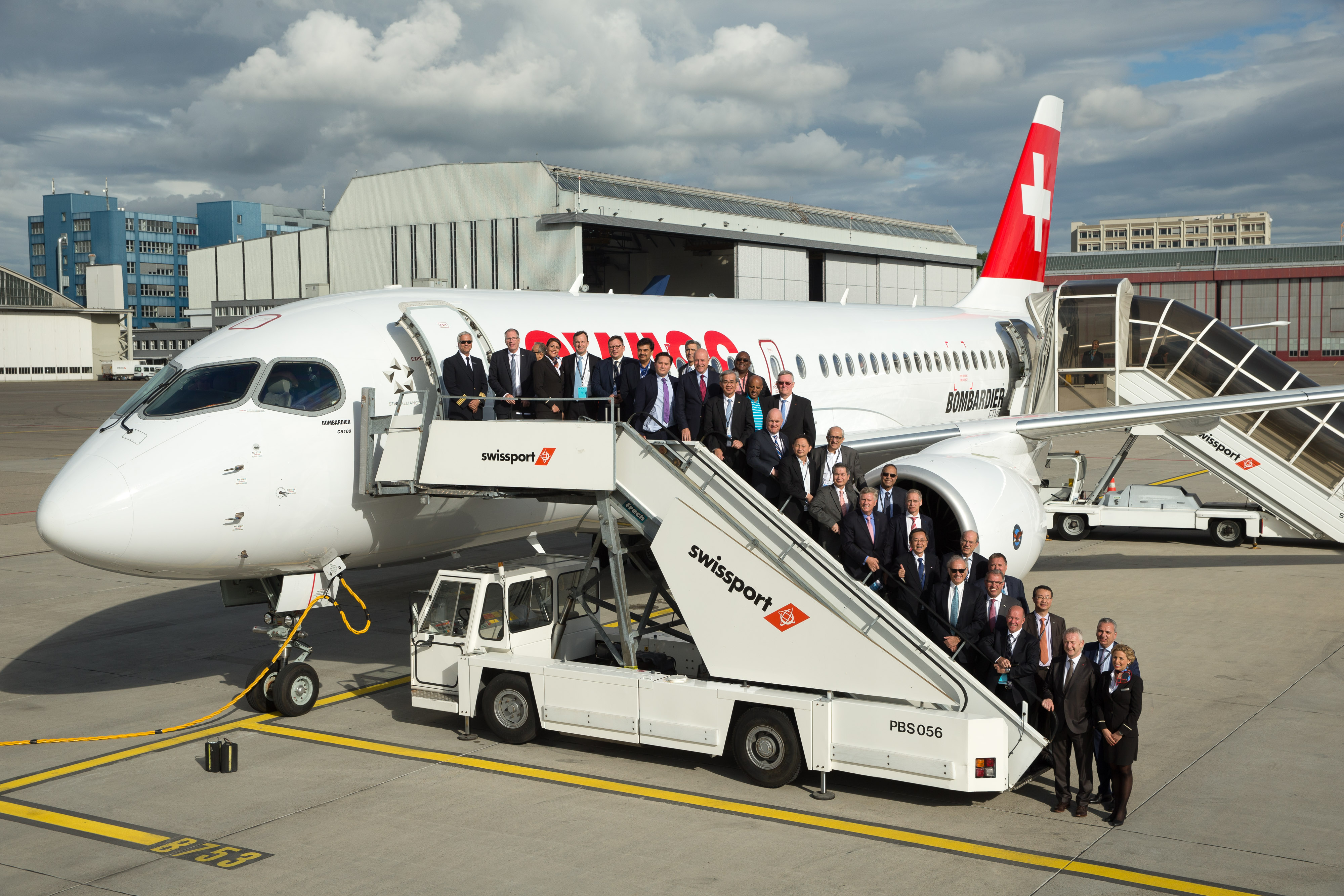 Swiss welcomes Star Alliance Board meeting at Zurich with special CSeries flight