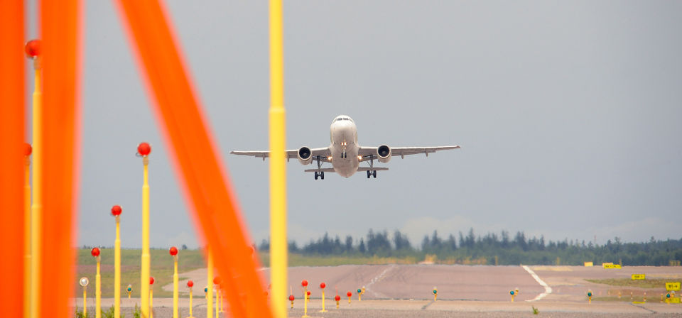 Major overhaul on runway 04R-22L at JFK might cause delays