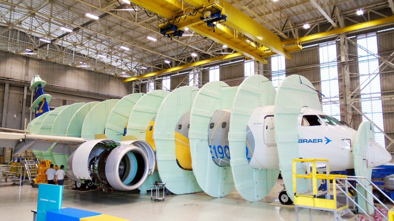Embraer E190-E2 system lightning protection tests started