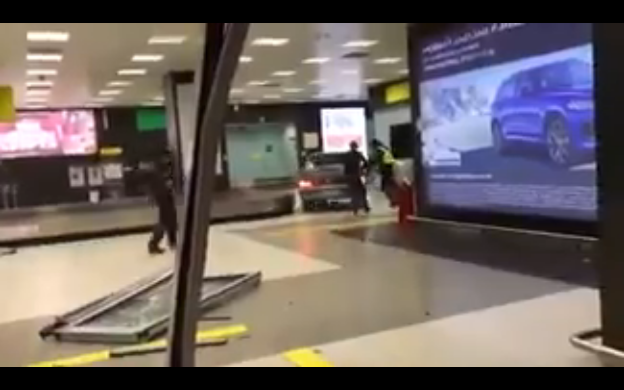 Russian police chases intoxicated driver, chase ends in (not at) Kazan Airport