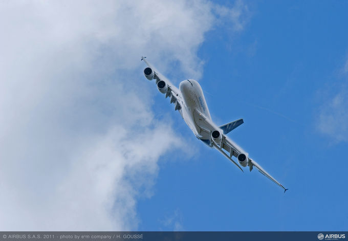 Transfer of Airbus A380 MSN4 to the Le Bourget aerospace museum