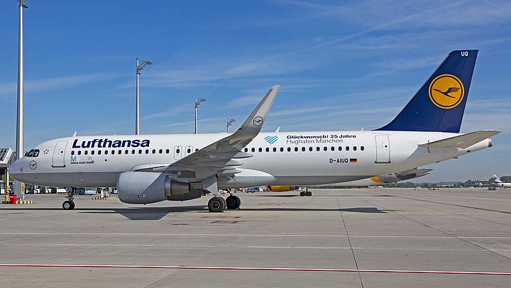 Lufthansa wishes Munich Airport a happy 25th birthday