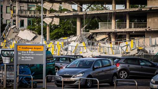 Parking garage at Eindhoven Airport collapses