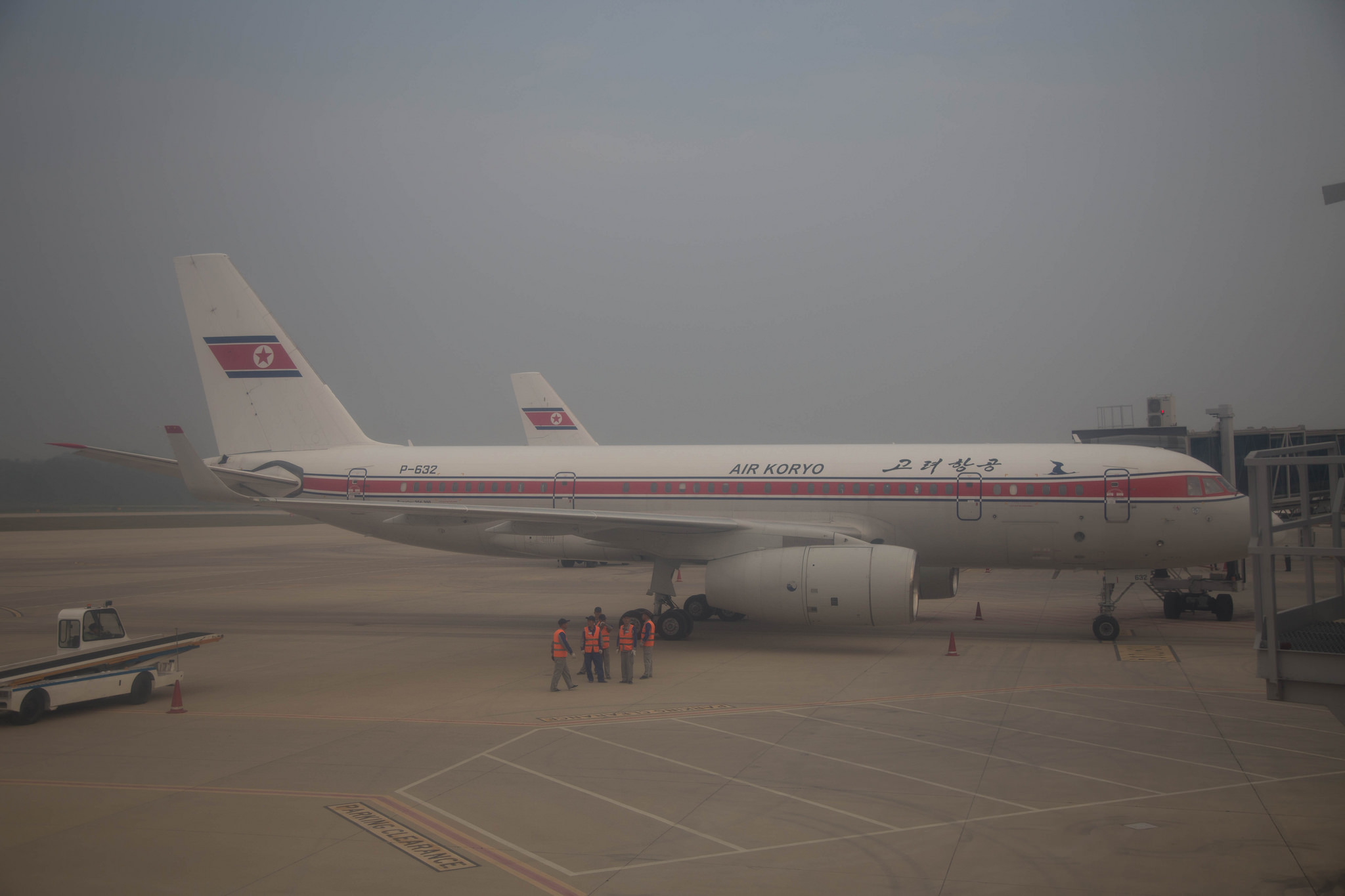 North Korean Air Koryo Tupolev Tu204 makes emergency landing after a flap fell off mid-air