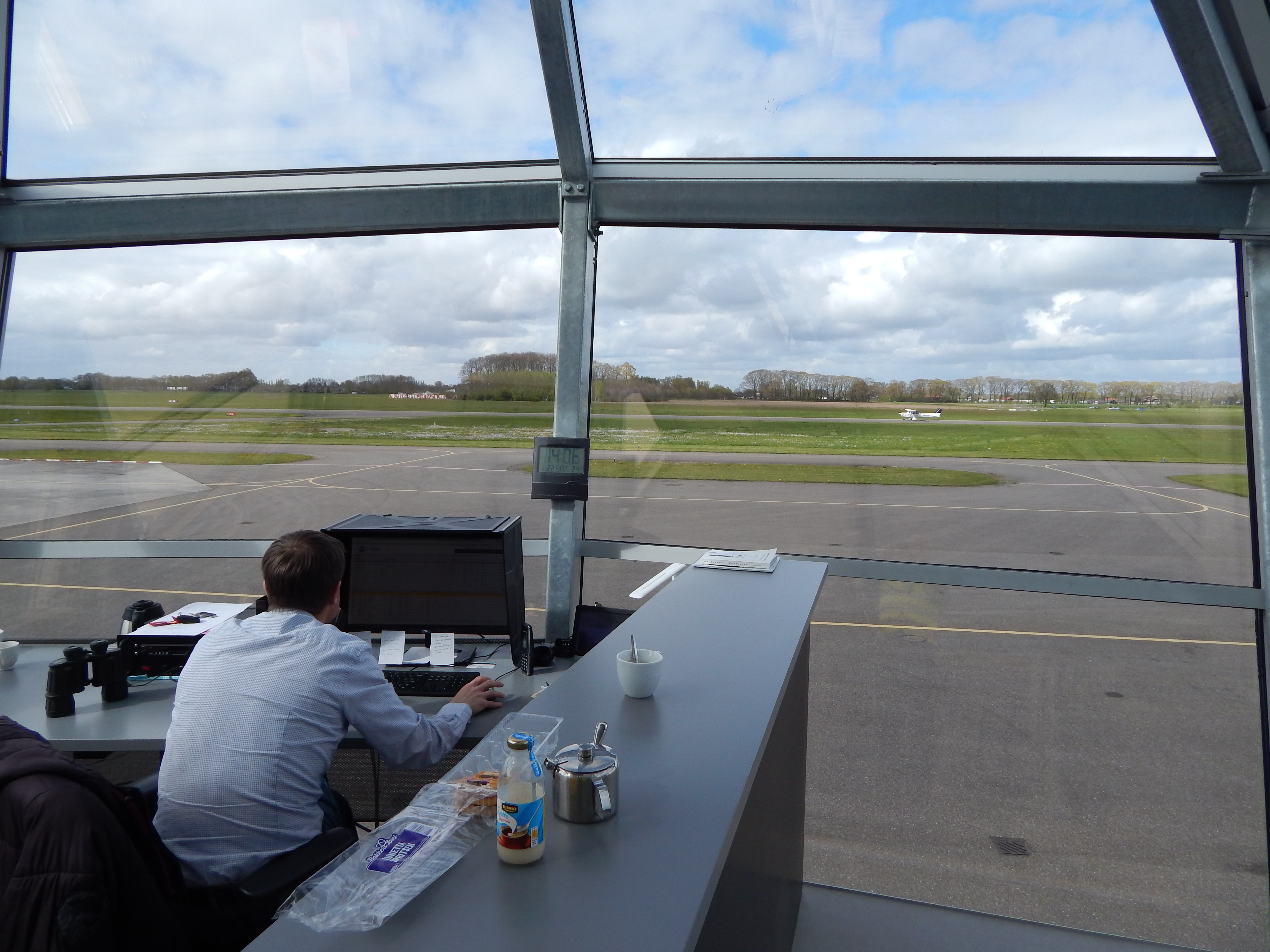 Suggested flight path for Lelystad Airport departures will force Teuge Airport to close down, an online petition to revise the final decision