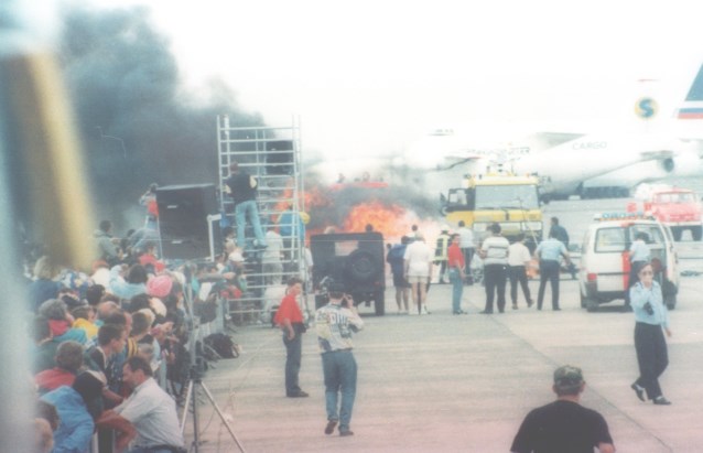 Exactly 20 years ago a light plane crashed at an Ostend airport airshow, killing 10 and injuring 60