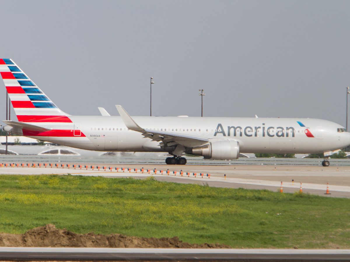 Video New Engine For American Airlines Boeing 767 That