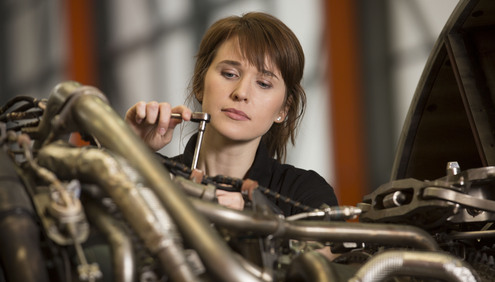 easyJet extends Amy Johnson initiative to recruit more women in Engineering roles