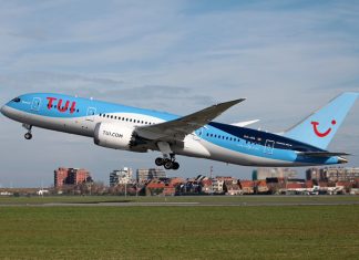 TUI Fly Belgium postpones Sint Maarten flights until April 2018