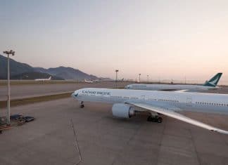 Cathay Pacific releases combined traffic figures for October 2017