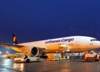Lufthansa Cargo AG and Fraport AG Ground Services sign agreement extending their longstanding relationship