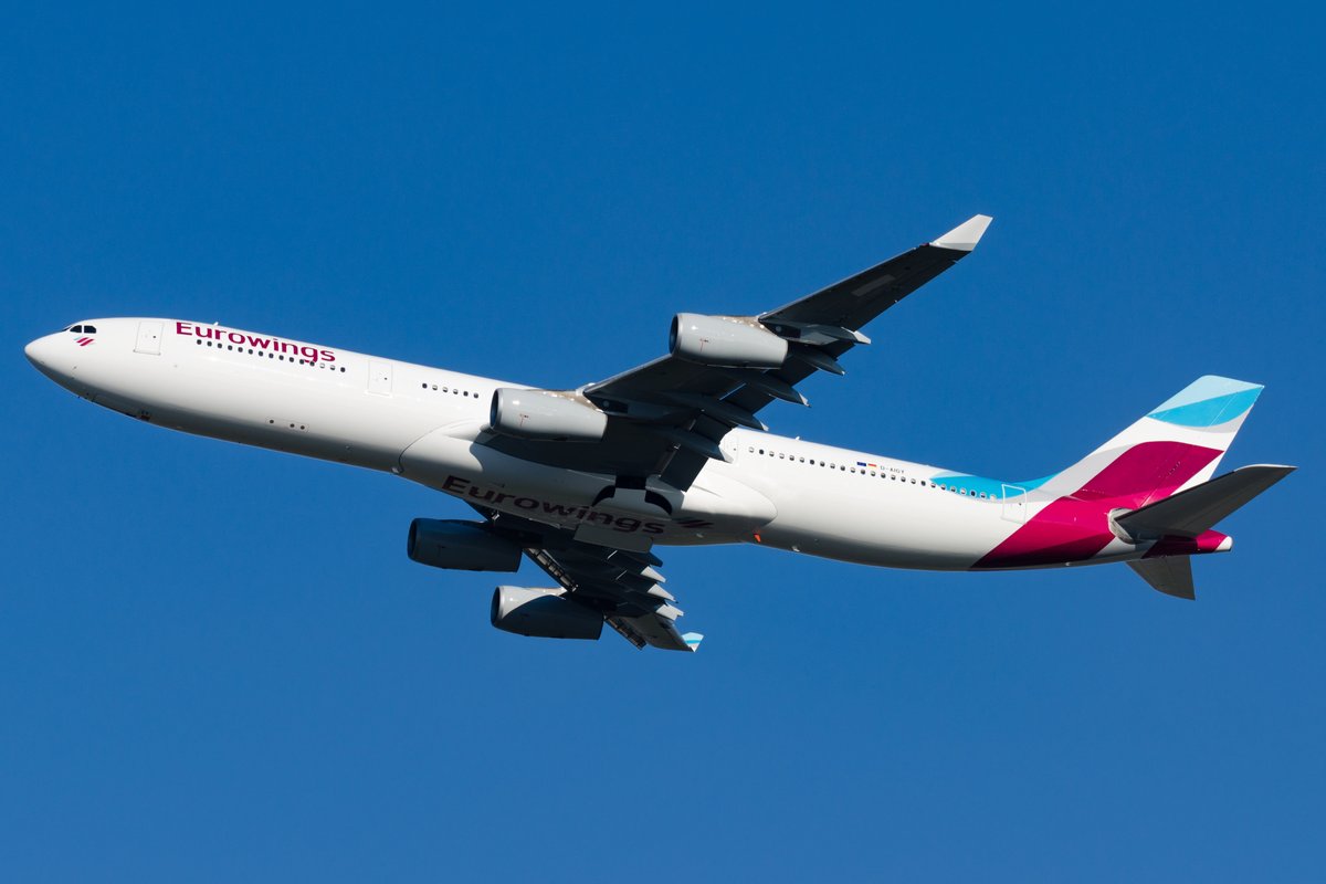 First Airbus A340 arrived in Frankfurt from Rome in Eurowings colours ...