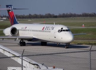 Fuel leak forces Delta Air Lines Boeing 717 to head back to Charlotte, U.S.