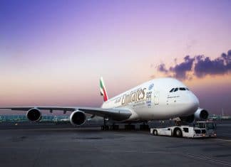 Emirates A380 returns to Houston