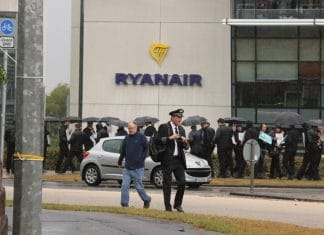 “Base closures are a declaration of war”, Ryanair pilot union leaders say