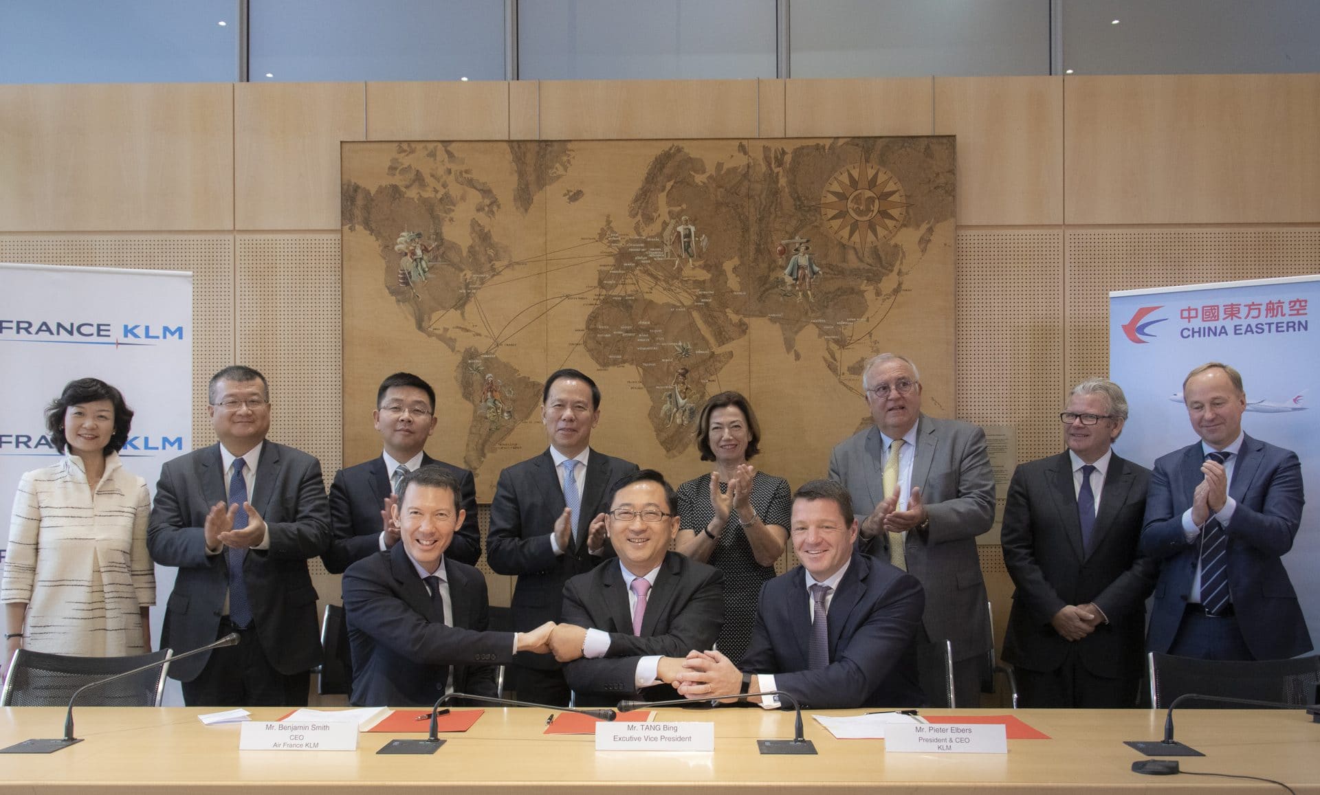 Air France-KLM and China Eastern sign extension of their joint venture
